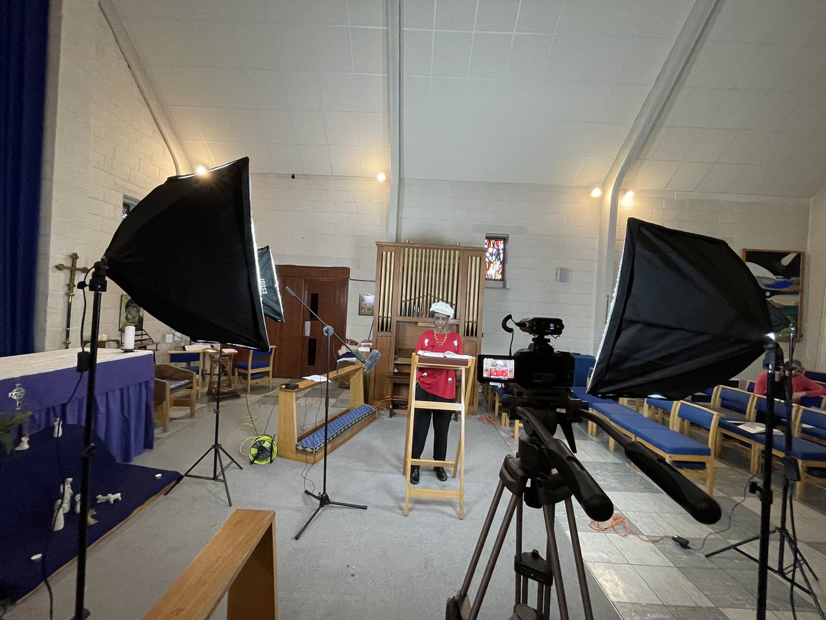 Tom Pearson (@tompearson) on Twitter photo It was lovely to spend the day in the <a href="/oxforddiocese/">Diocese of Oxford</a> with the Revd @SorrelMayWood, and members of the congregation of St Mary and St Berin Church filming for a <a href="/churchofengland/">The Church of England</a> national church service for Advent. Wonderful welcome and hospitality. It was lovely to spend the day in the <a href="/oxforddiocese/">Diocese of Oxford</a> with the Revd @SorrelMayWood, and members of the congregation of St Mary and St Berin Church filming for a <a href="/churchofengland/">The Church of England</a> national church service for Advent. Wonderful welcome and hospitality.