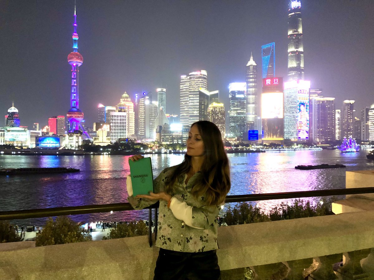 caromaligne's tweet photo. The new Louis Vuitton Shanghai city guide is out! So proud and happy to have collaborated once again in its realization! @LouisVuitton https://t.co/FzzSHEMhLR
