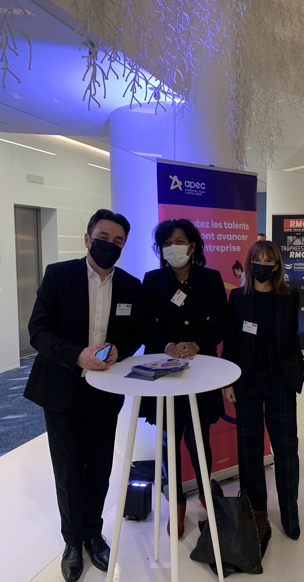 BrunoJonchier's tweet photo. [Trophée PME RMC 🏆]
Ce soir remise du prix de la #PME créative à #WaterConnect lors de la soirée des @TropheesPmeRMC en @iledefrance à @chateauform à #Paris  @Apecfr @Apec_IDF https://t.co/uhnbS6Cy6C