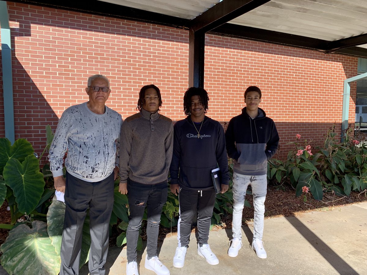 kinghistorycchs's tweet photo. History. Made. Today. @ChathamCentral #CCHSHistoryProject 

@KarlaEanes @mmeasamer @NHTOYMc 
#StayTuned https://t.co/J7u0GtKKK6