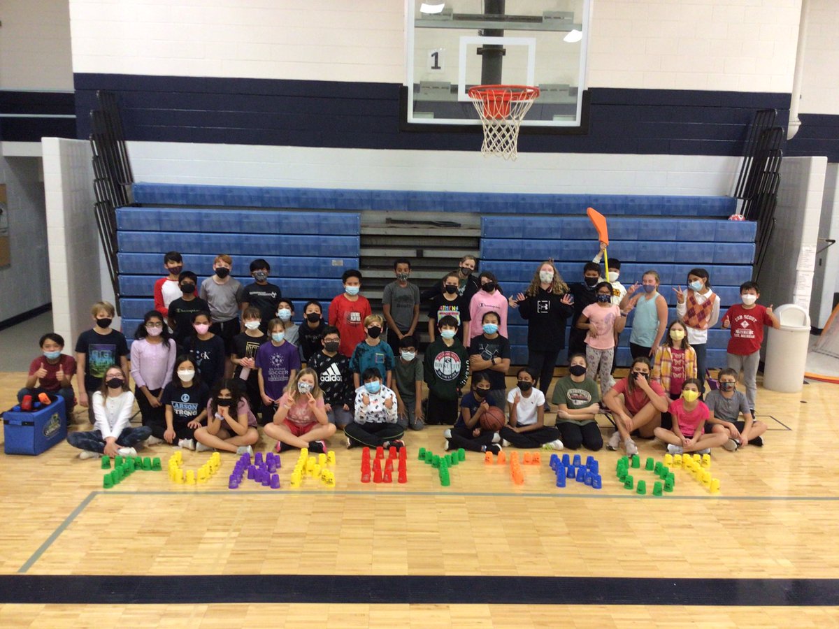 Mrs.Holtz tweet media