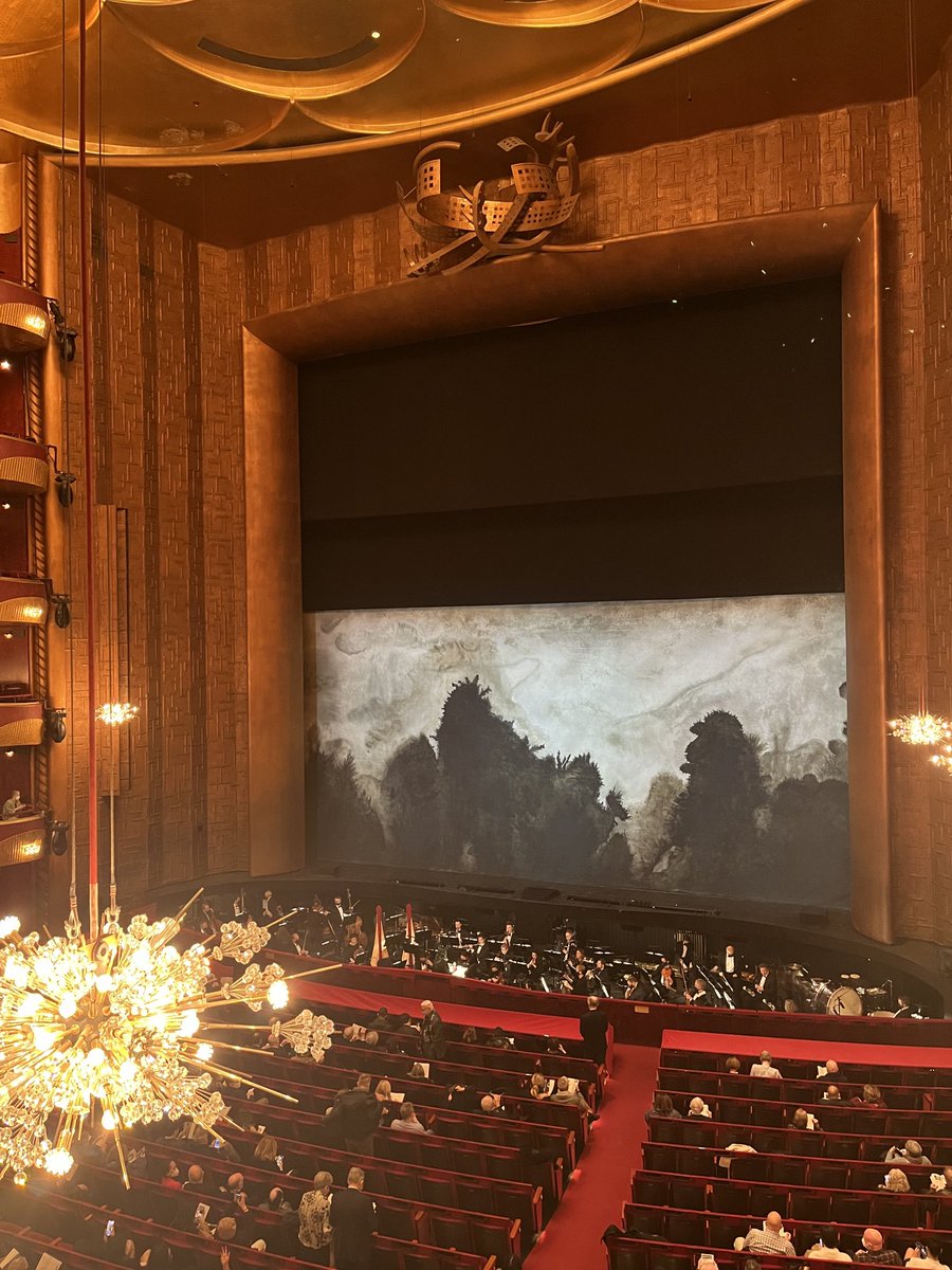 penrowl's tweet photo. The @MetOpera right now as the stellar #Metorchestra warms up... https://t.co/8RiyRbQSYm