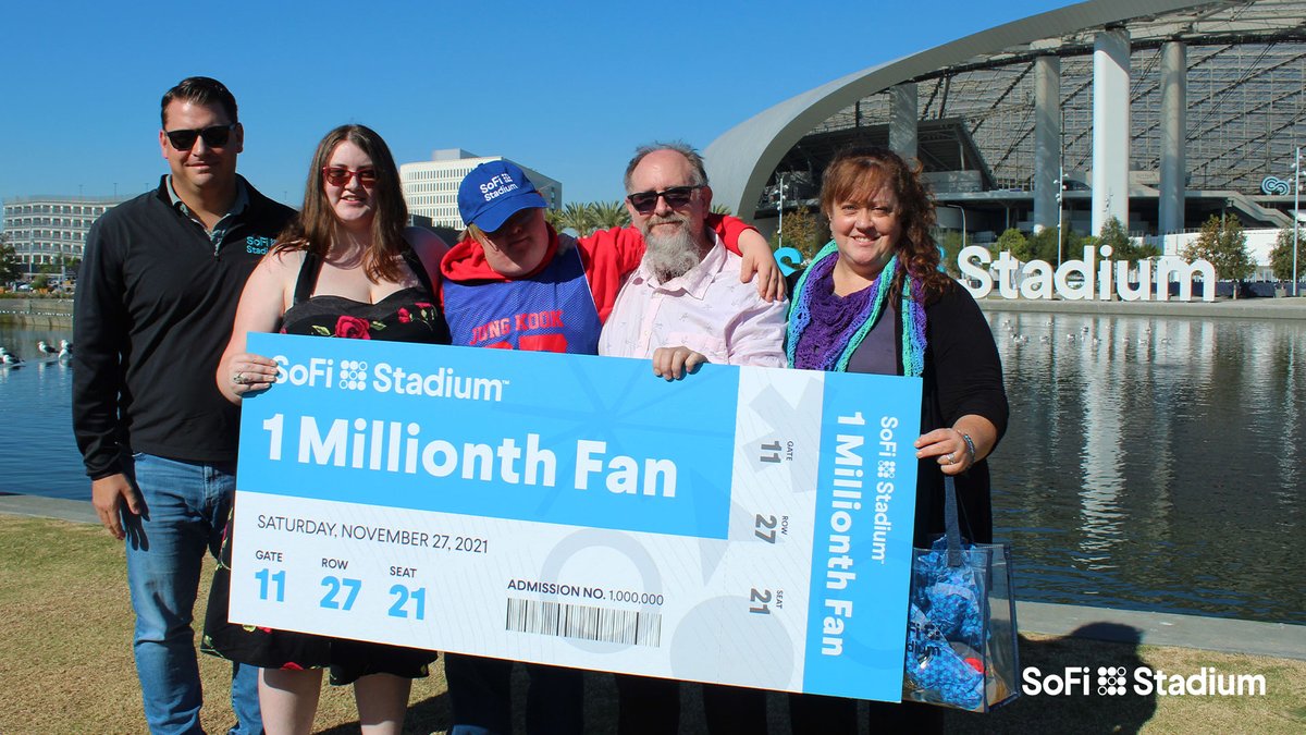 SoFiStadium's tweet image. This Saturday at the @bts_bighit concert, we are issuing our 1 Millionth ticket to enthusiastic BTS superfan, Harrison making him SoFi Stadium’s 1 millionth fan. 🎟️ Congrats Harrison, we can't wait for you to see the show! #SoFiStadium #BTSSoFiStadium