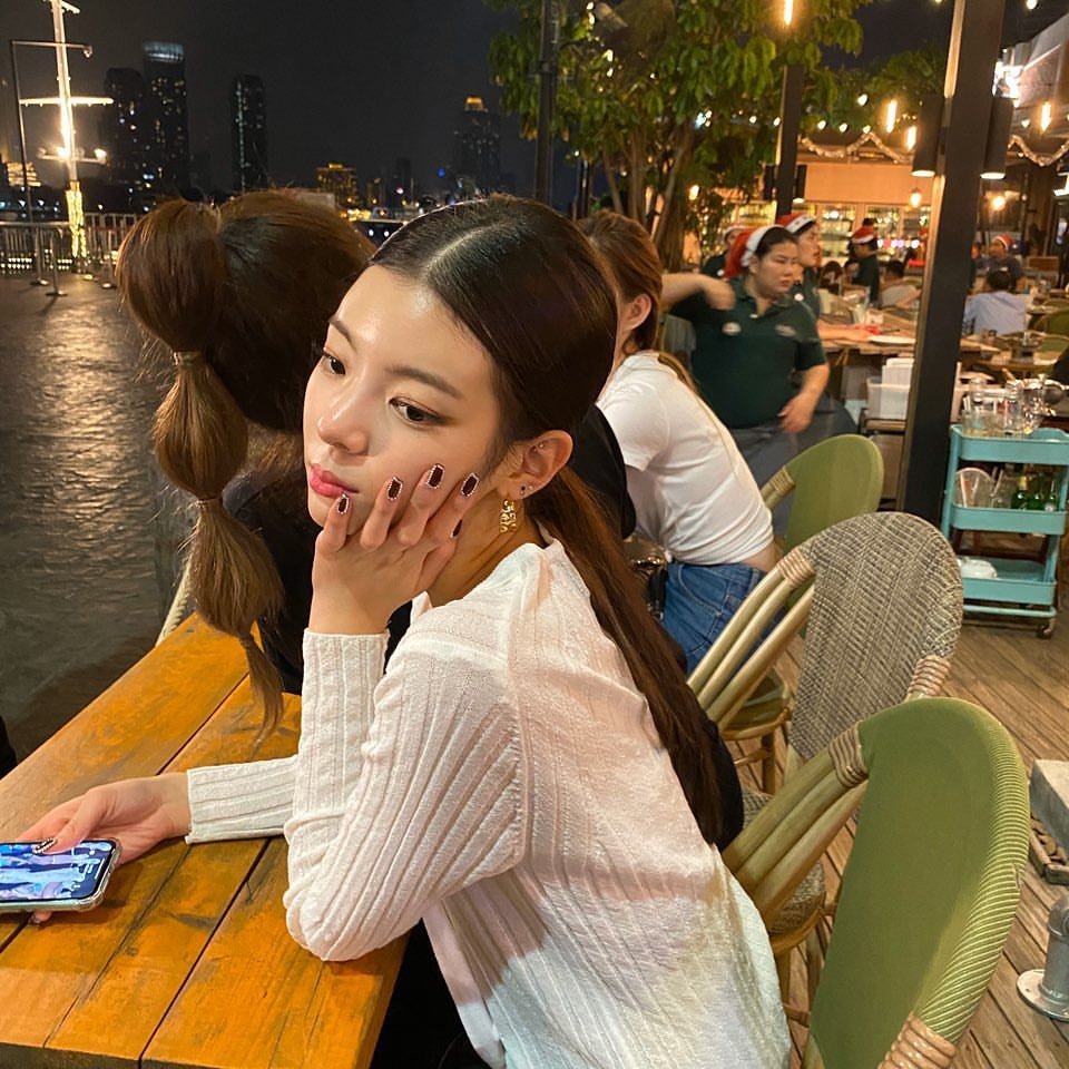 intotizyworld's tweet photo. [🐯]   ،   𝗙𝗥𝖤𝖤𝖹𝖤   !    𝐭_he𝗋𝖾   (🧊)  ⁦#AIDEN *  𝗂𝗌 𝗻𝗼𝘄 𝖺𝗍  #SPRINGWithMCNR ☆

Hoy sali a disfrutar la noche y que mejor que venir al #MCNR_1STCB de los guapos  @MCNR_twt
Muchas felicidades bonitos. https://t.co/lkfYAPawFz