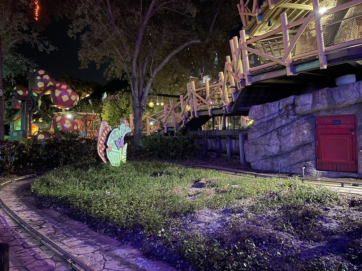 Jacob @ Touring Central Florida tweet media