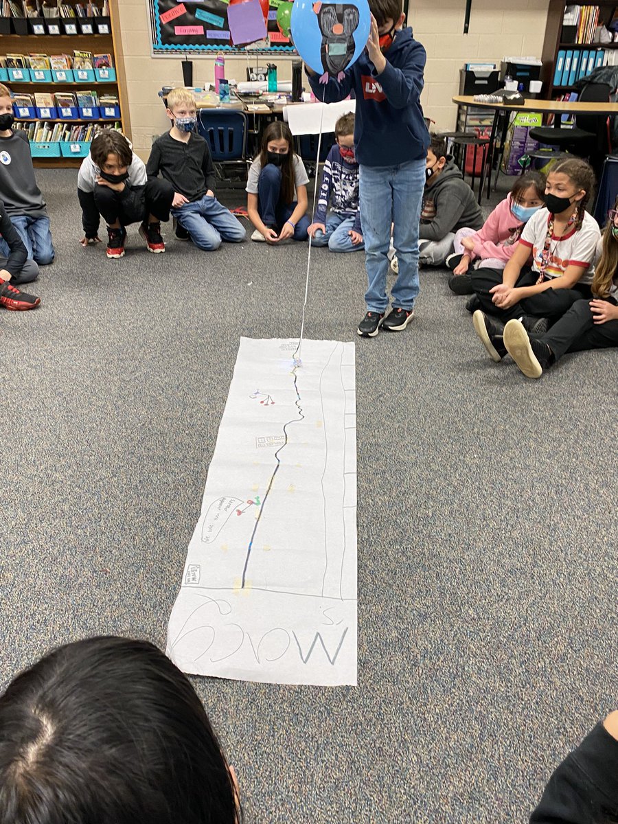 It was so cool to see these 4th graders create their very own “Balloons Over Broadway”! #Up #BabyPenguin <a href="/JWReasonElem/">JW Reason Elementary</a> <a href="/AnitaNorris18/">proHDpas</a>