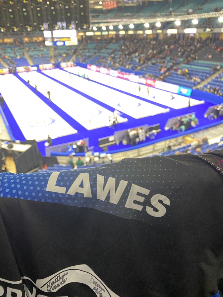 WATCH &amp; WIN!
We’re the TSN feature game this evening at #Trials2021 and we want to give our fans at home a chance to win a team autographed Kaitlyn Lawes jersey! All you have to do to enter the giveaway is retweet this, watch us take on Team Einarson and of course cheer loud!!