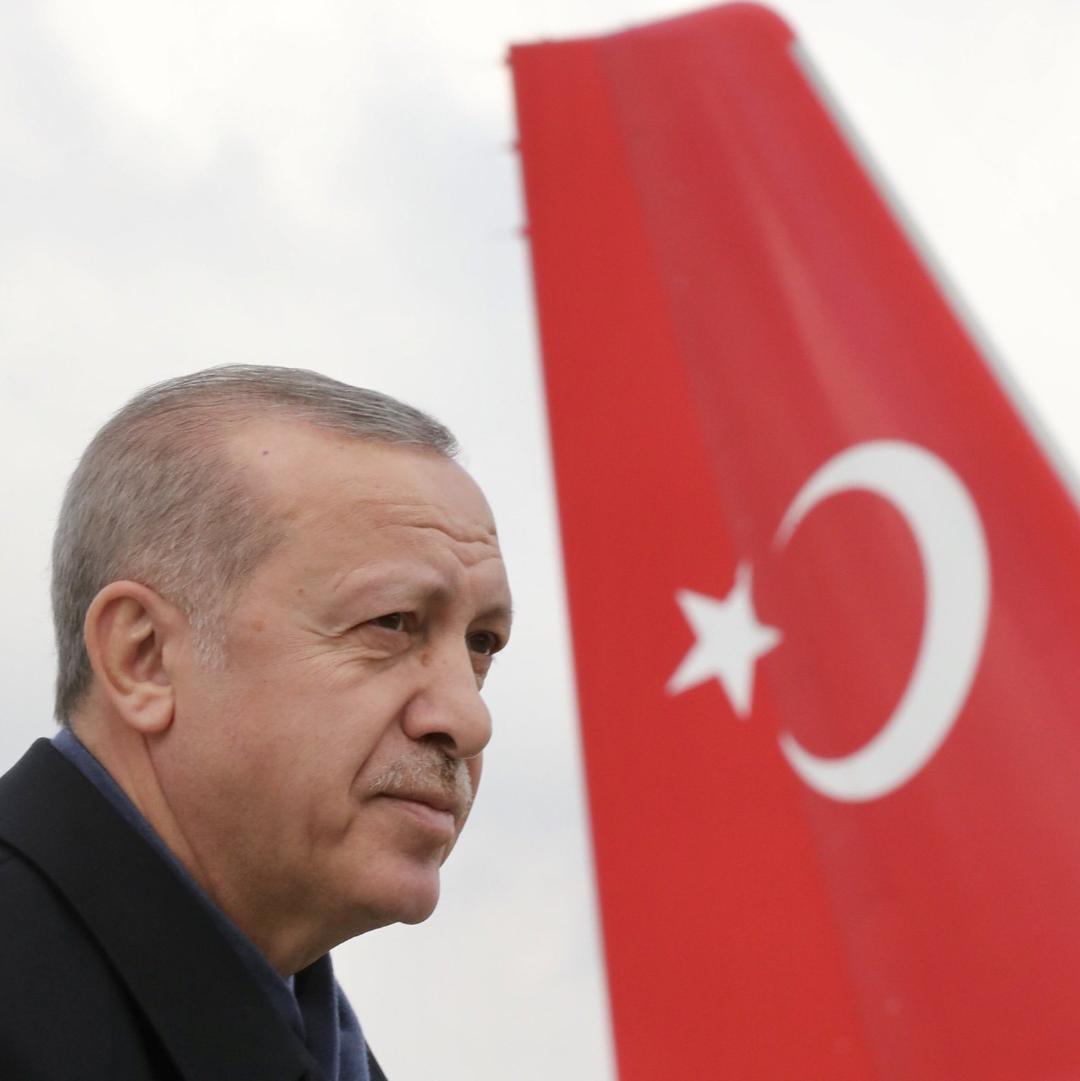 akyildirimys's tweet photo. Yiğit ölür şan yürür, Dalda su, damarda kan yürür. İnandığın yolda engel tanıma; İt ürür, kervan yürür…"
 #DevletiminYanındayım https://t.co/N2PQFFjBP1