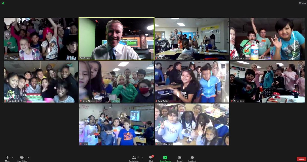 RonDemersKTIV4's tweet photo. It was a great time talking to many of the over 200 3rd graders at Storm Lake Elementary today! https://t.co/UouzaWhnlG