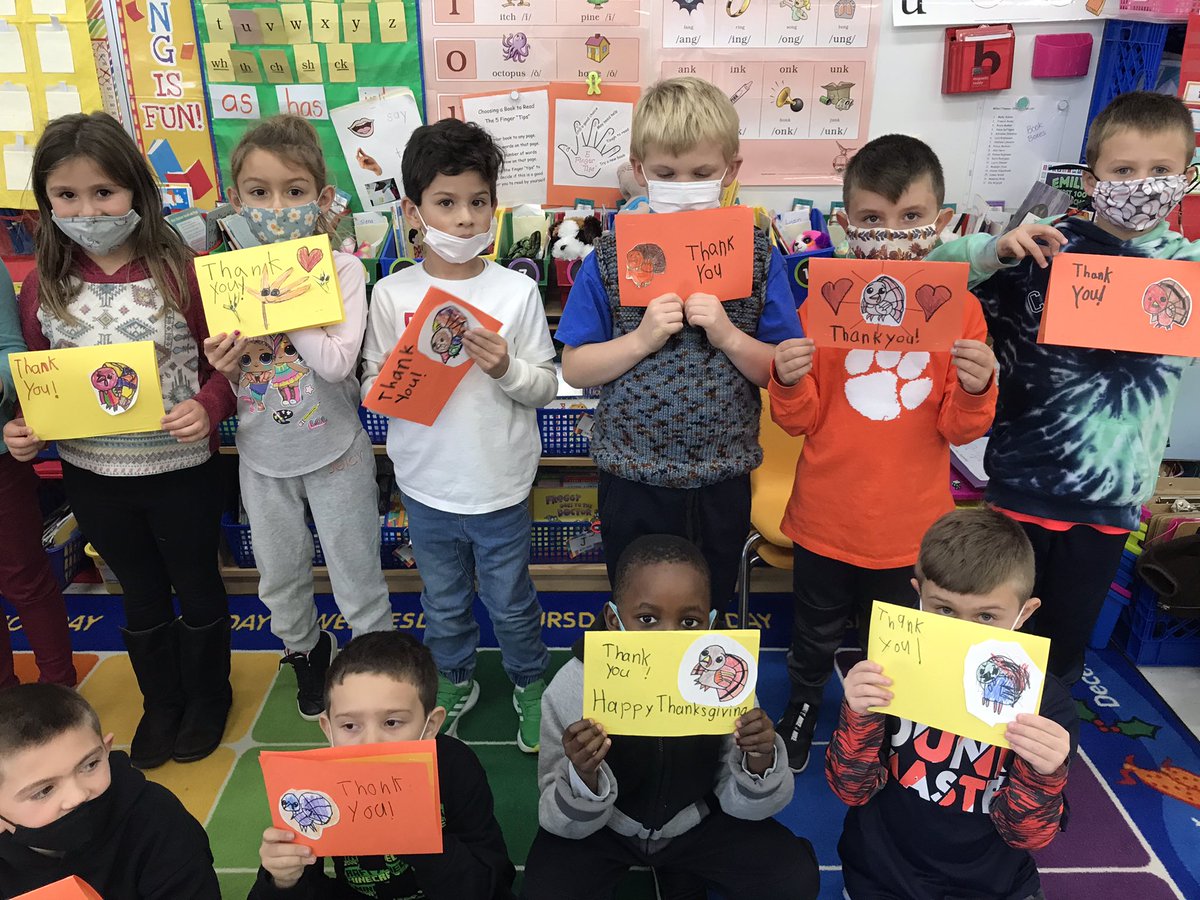 miller_first's tweet photo. More turkey extravaganza… fact family turkeys and turkey bread baskets! 🦃We also wrote thank you letters to our families!❤️ @tincroadschool https://t.co/1M5CdcYOom