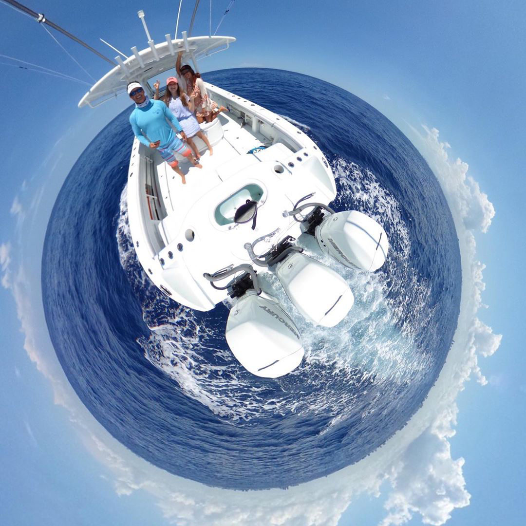 MercuryMarine's tweet photo. Nothing like rounding up your friends on the water!

Post a 📷 of you and yours below!

#GoBoldly #Mercury #SaltwaterBoating @peteruncharted @CaptGeorgeGozdz https://t.co/BCXLiP87SV