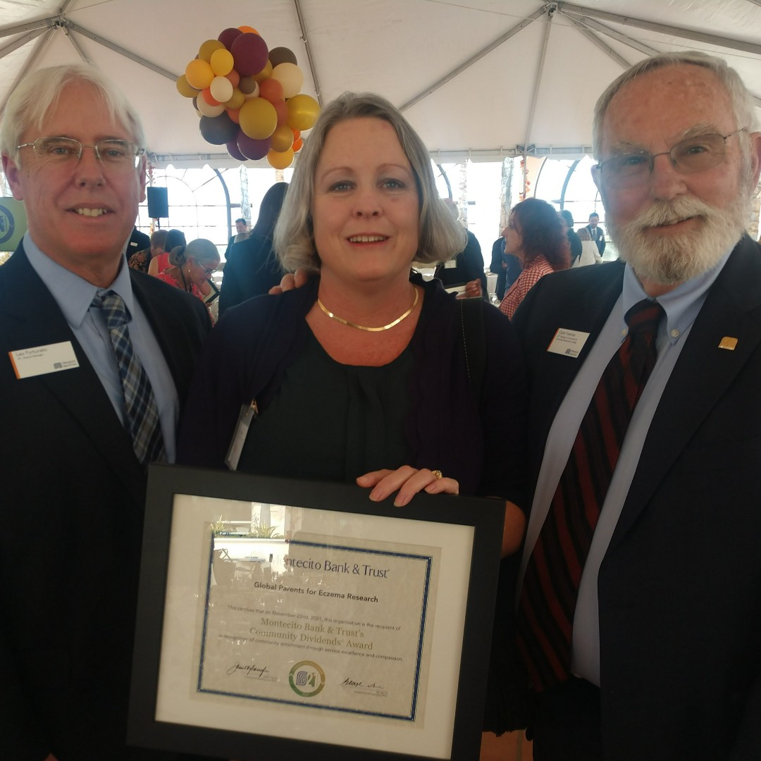 eczemaresearch's tweet photo. 👍We are so #proud to be #honored with a #CommunityDividends Award from @montecitobank &amp; Trust! 
#corporatephilanthropy #GPER #atopicdermatitis #eczemaawareness #eczemacommunity #eczemahelp https://t.co/9QSdgrbZ2d