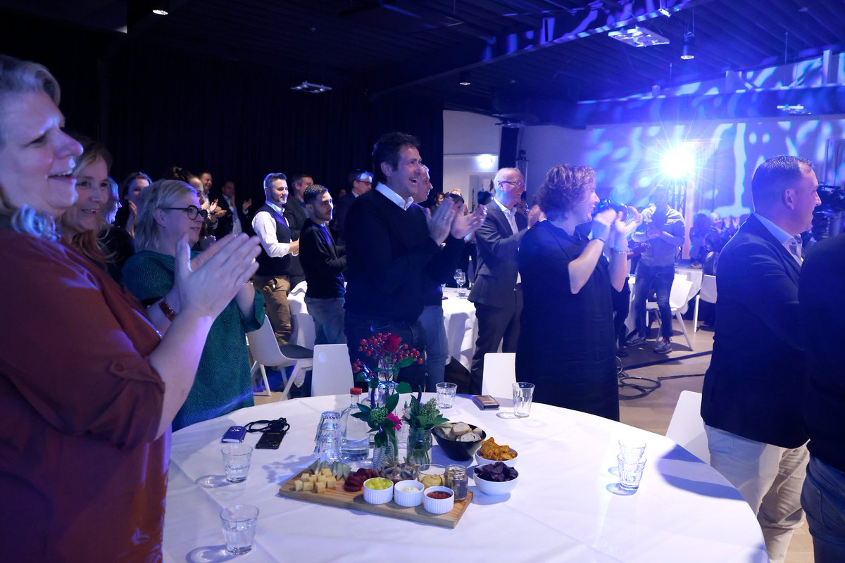 Dat was weer een prachtige editie van de Golden Service Awards. Nagenieten kan met de foto's.