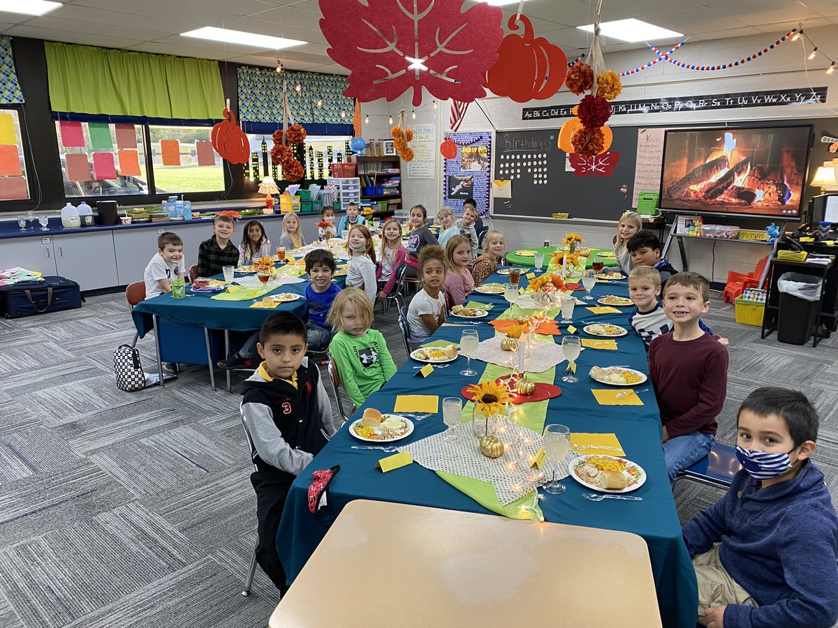 _rbrowning's tweet photo. Feast Day!!@NorthElem1 https://t.co/PXBlGniVW9