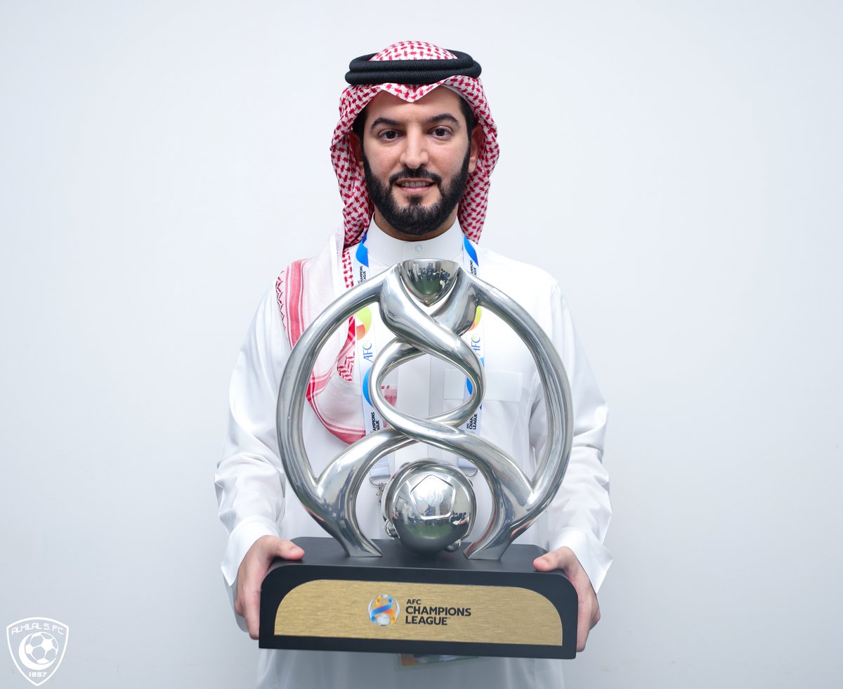 🏆#الهلال والبطولات.. مشروووع عُمر 💙🤩

#الهلال_كبير_آسيا