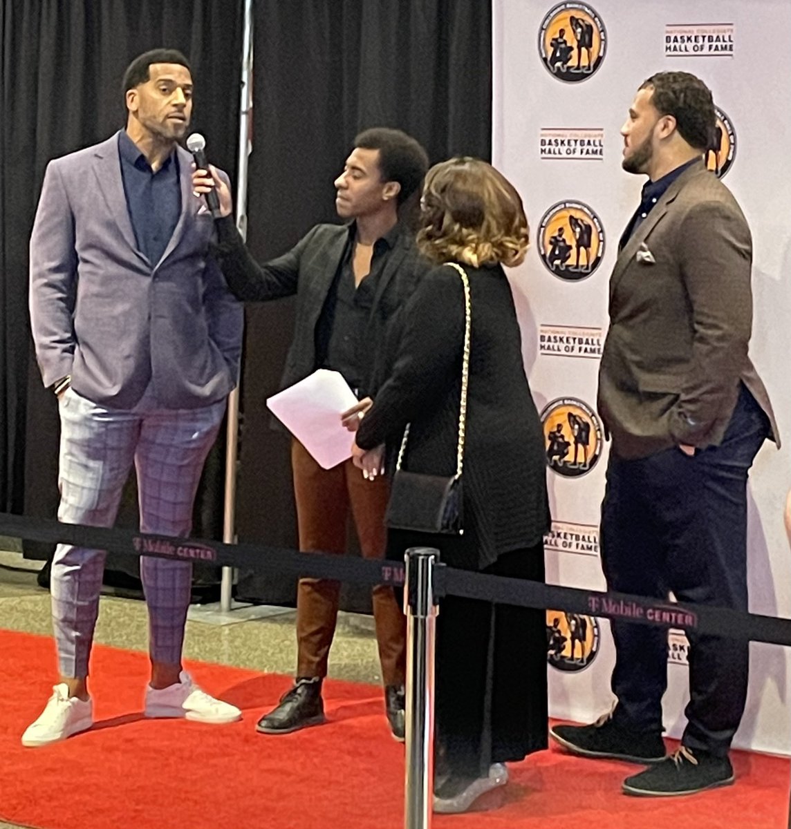 Coach Jermaine Henderson tweet media