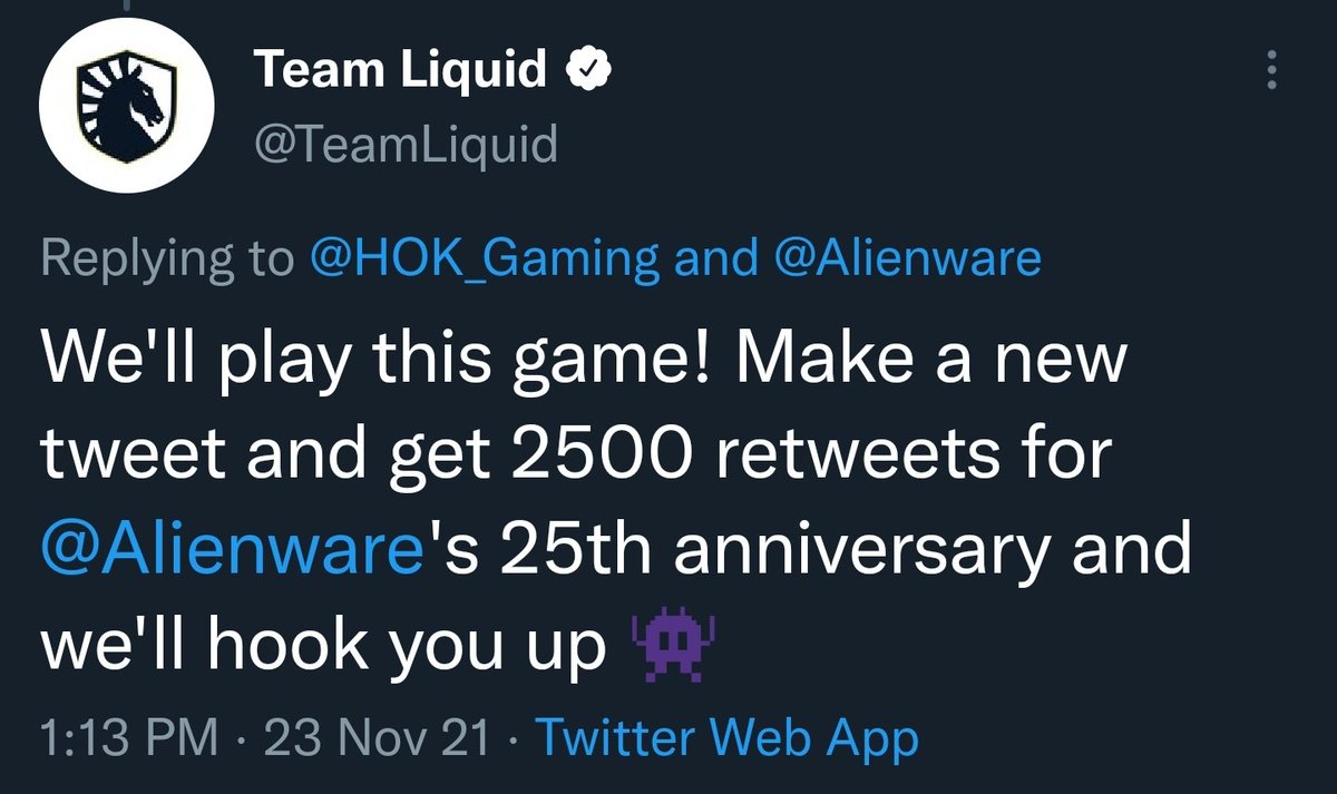 Hey everyone! If this tweet gets 2500 retweets @TeamLiquid (the best esports org) said in celebration of @Alienware's (the best esports brand) 25th anniversary they'll hook this guy up with a laptop! Help make a Christmas wish come true? 🥺🥺 #Alienware25