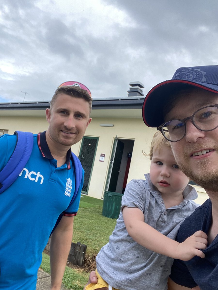 sam_ewens's tweet photo. Thanks for the photo yesterday @jamestaylor20 https://t.co/PPatt6cnlm