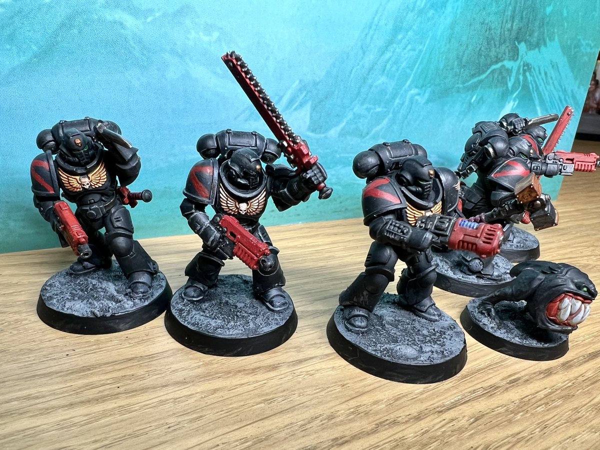 Daz_Wallace's tweet photo. Latest squad complete a day early for #WIPWednesday.
A 5-man Death Company Intercessor squad with totally legit Death Company Squig... :Shifty_Eyes: #NotHeresy #WarhammerCommunity #warhammer40k https://t.co/65YdpAlUod