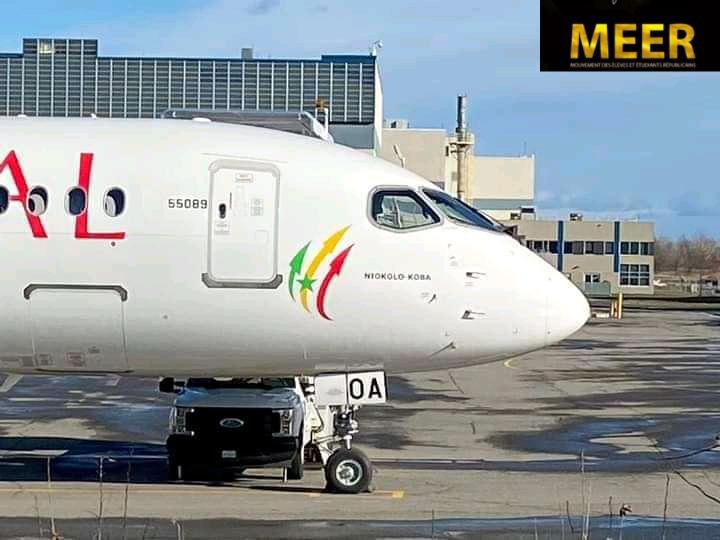 AprMeer's tweet photo. Nouvel Avion de Air Sénégal. 🇸🇳 bienvenue NIOKOLO-KOBA
#Mackylemeilleur
#Wakh_Touti_Job_Loubeuri https://t.co/QUcaN3W91v