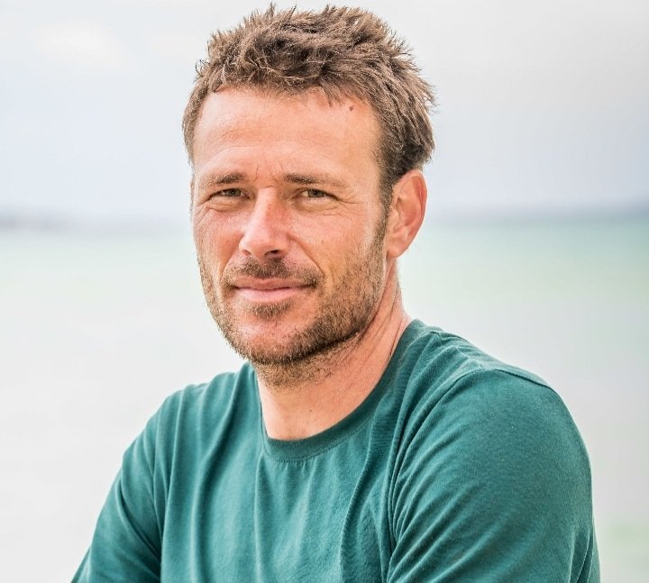LADbauche's tweet photo. Le seul vrai GOAT cette saison c'est hugo #KohLanta https://t.co/TIcxXSMSVP