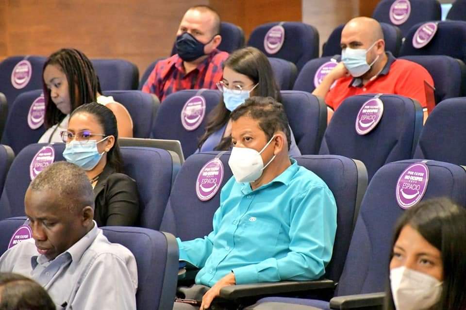 ConagopareN's tweet photo. El encuentro, que inició hoy martes, culminará mañana.
La gestión de la Presidenta, Ing. Yilda Rivera, sigue.
El CONAGOPARE Nacional continúa en marcha!! 2/2
#YildaRivera
#ConagopareNacional
#TrabajandoJuntos
#Democratizamoslosrecursos
#Capacitamos https://t.co/16Ssi7x8pn