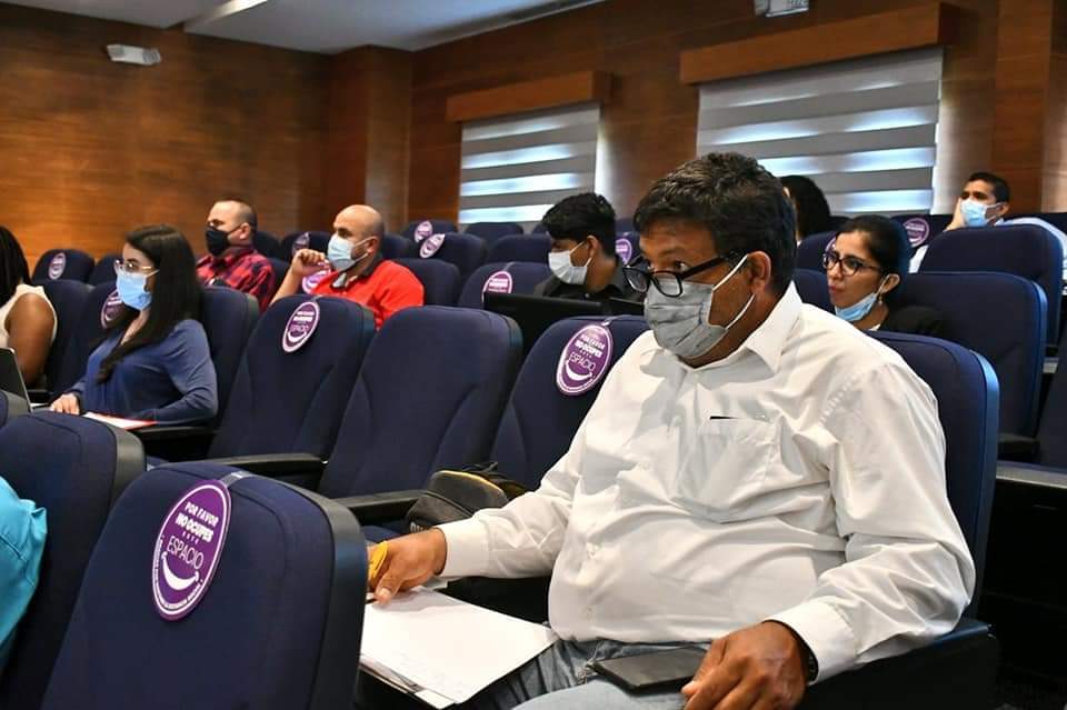 ConagopareN's tweet photo. El encuentro, que inició hoy martes, culminará mañana.
La gestión de la Presidenta, Ing. Yilda Rivera, sigue.
El CONAGOPARE Nacional continúa en marcha!! 2/2
#YildaRivera
#ConagopareNacional
#TrabajandoJuntos
#Democratizamoslosrecursos
#Capacitamos https://t.co/16Ssi7x8pn