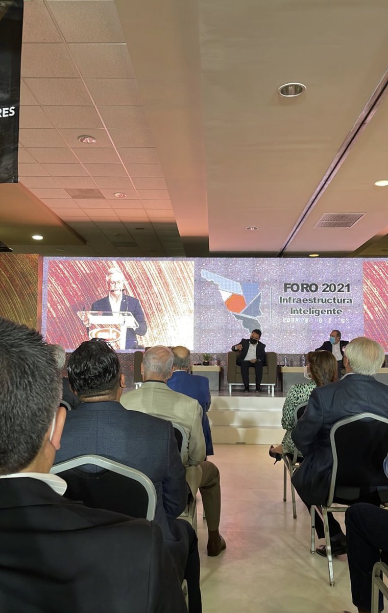 Acudí al foro Infraestructura Inteligente2021 de <a href="/cmicsonora/">CMIC Sonora</a> un gusto saludar <a href="/IngAlfonsoReina/">Ing. Alfonso Reina Villegas</a> , amiga <a href="/LoreniaValles/">Alma Lorenia Valles</a> , Delegado <a href="/JorgeTaddeiB/">Jorge Taddei B.</a>  Sonora #TierraDeOportunidades