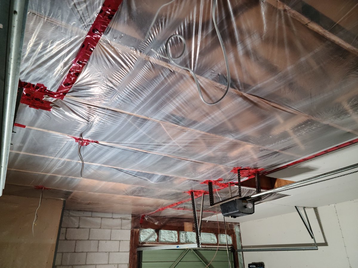 royaldrywall's tweet photo. Before, during, and after. Drywall installation for a garage. https://t.co/qolAjVM8Tq