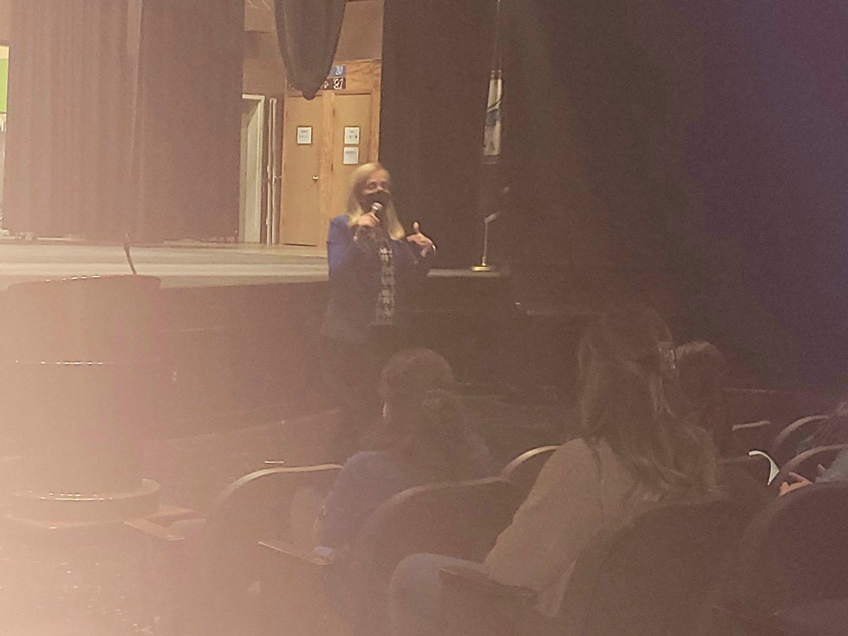 MonacanSuccess's tweet photo. Big shout out to @SpanbergerVA07 for visiting @Monacan_Chiefs today! We appreciate your time and everything you do for us. https://t.co/HDX8wR9YHo