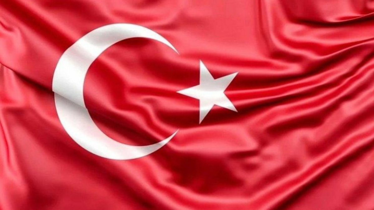 Her gecenin aydınlık sabahında vardır.<a href="/RTErdogan/">Recep Tayyip Erdoğan</a> #DevletiminYanindayim