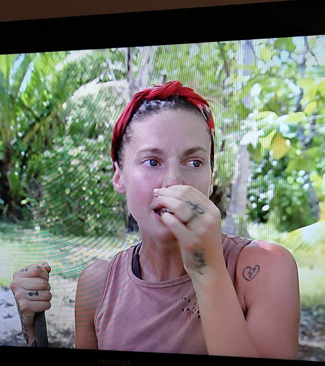 rbToulousain's tweet photo. Alix je te supporte plus avec ta tête de fouine  raz le cul de te voir pleurniche  j'espère que tu va dégager #KohLantaLaLegende #KohLanta https://t.co/csZZOlPSbO