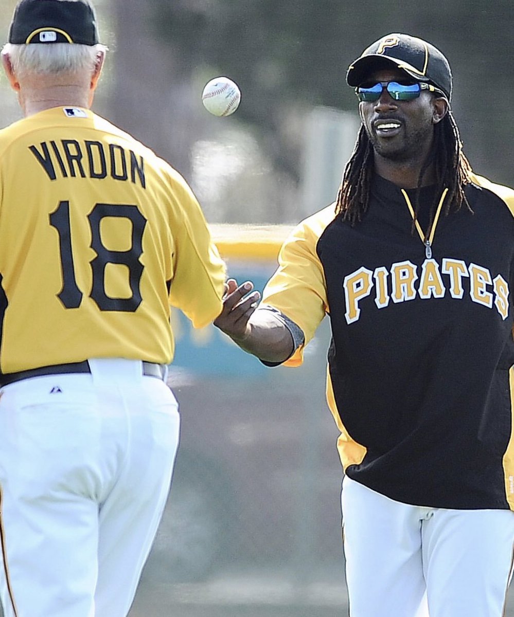 Andrew McCutchen tweet media