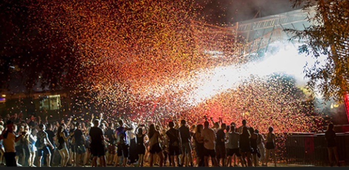 rdcpolskieradio's tweet photo. 🎶Organizatorzy #Audioriver - jednego z największych festiwali muzyki elektronicznej w #Polska - podali listę wykonawców, którzy w przyszłym roku pojawią się w #Płock.u
Więcej👉https://t.co/lffi21vkV3 #fesitwal #muzyka #Mazowsze #electronicmusic #electronic https://t.co/mBDvypQYiw