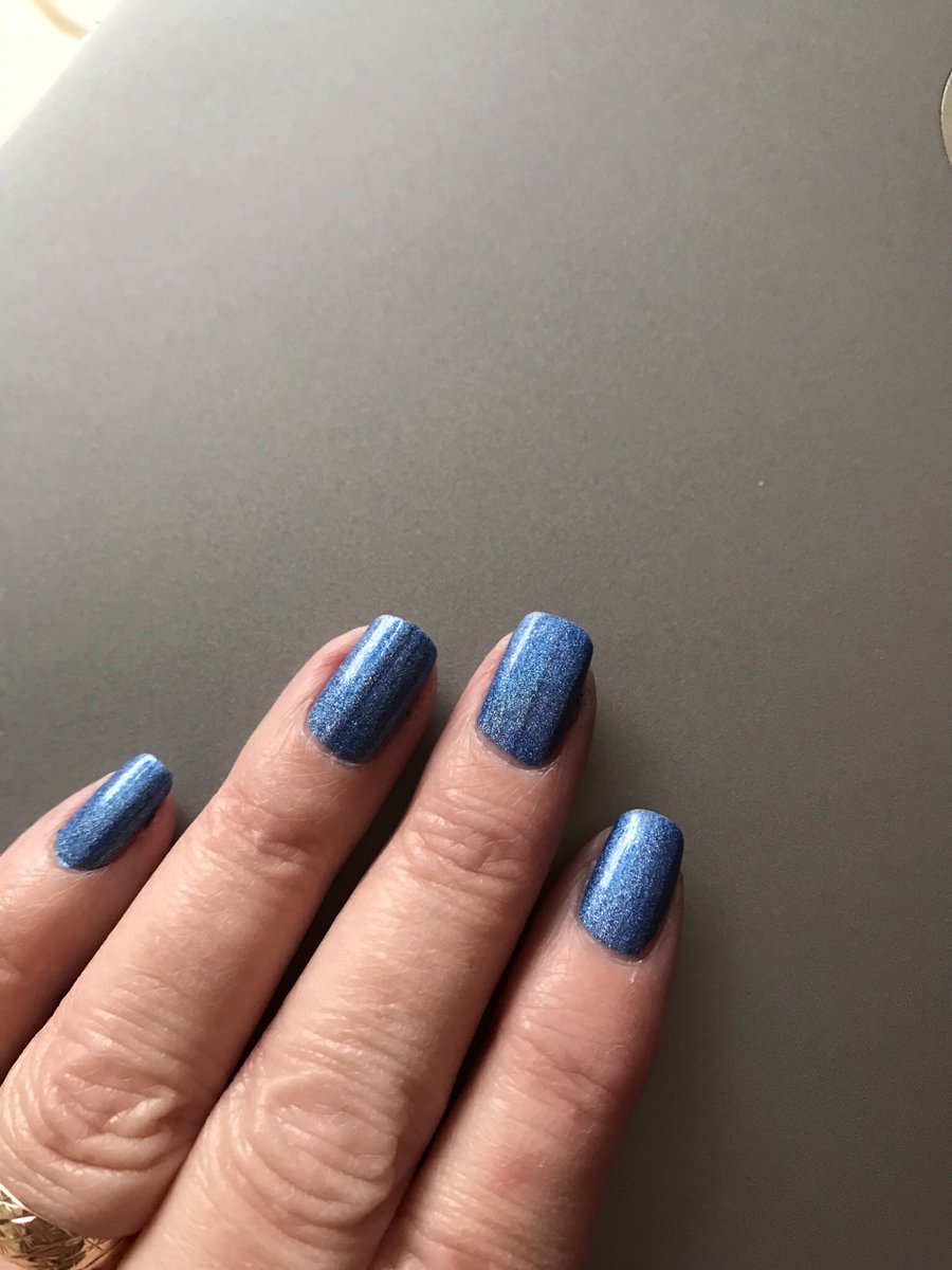 seddso's tweet image. Today’s nails, innit? #opi #LEDmarquee