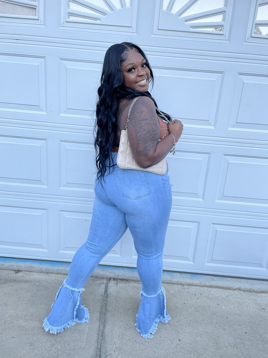 onlyforzy_'s tweet photo. 23 years of being that bitch 🤎 https://t.co/VE9ST8NRKM