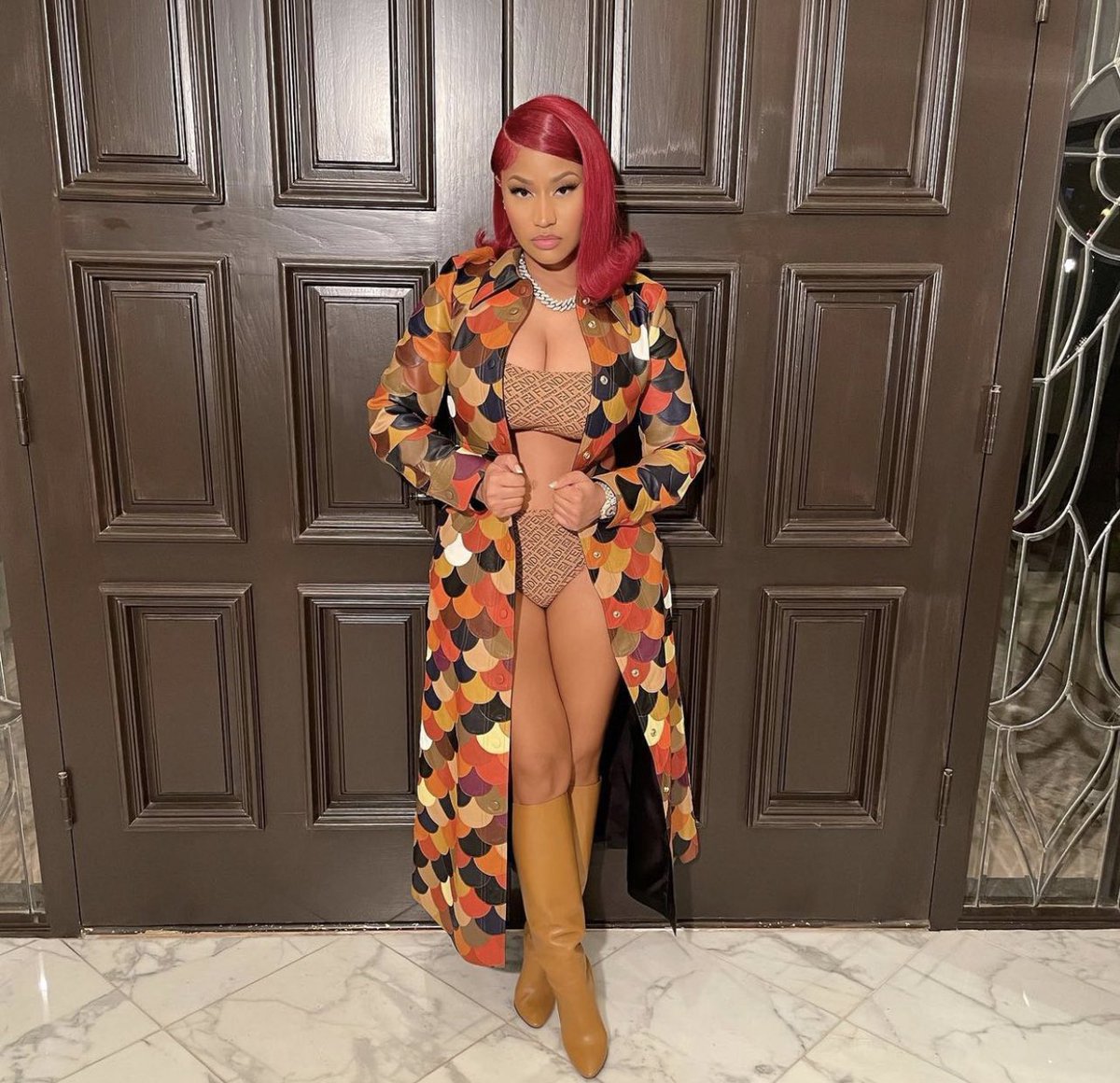PopBase's tweet photo. Nicki Minaj stuns in newly shared photo. https://t.co/wk8e0wTNHA