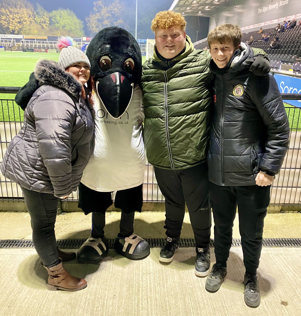 ⚫️⚪️Claireybella⚫️⚪️ tweet media