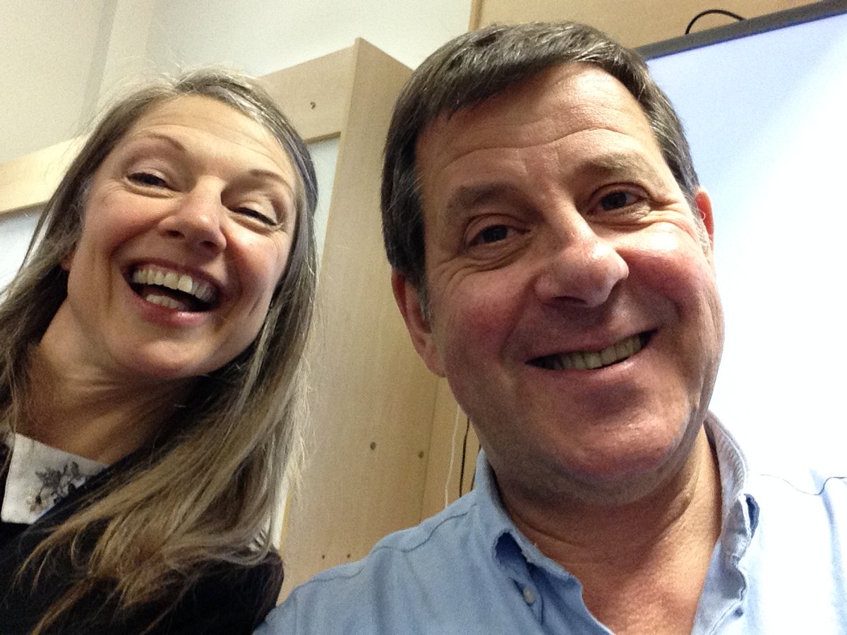 RLCoverdale's tweet photo. Spent a fab day with a "real live author" today. I enjoy @JustoneSteve's presentation and workshops as much as the students!
#terribleattakingselfies #perksofbeingalibrarian #librarianlife #authorvisit #schoolauthor #patronofreading https://t.co/TCngOWC47w