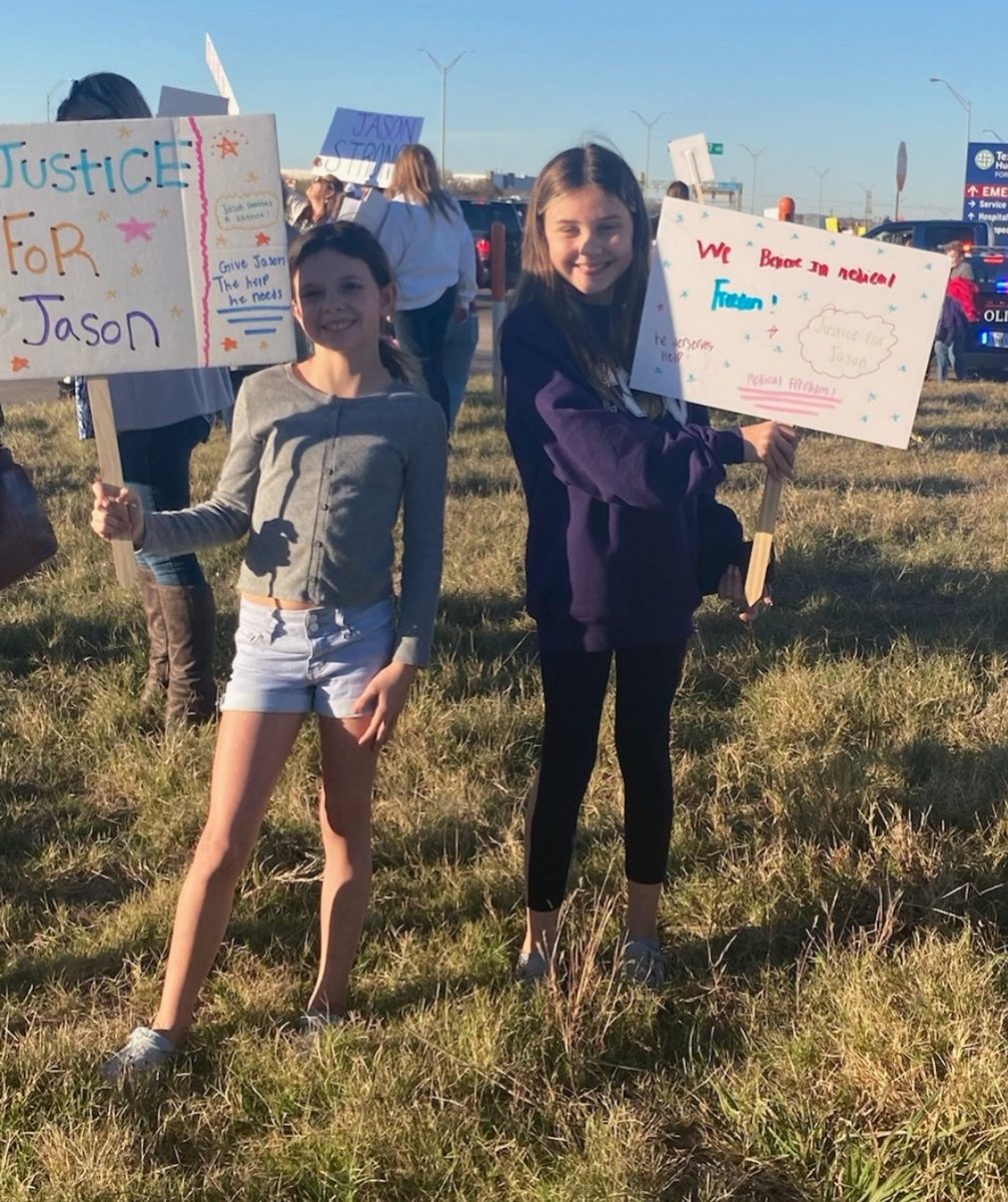 SheriBrickey's tweet photo. Justice for Jason #jasonstrong #deputyjones https://t.co/bgiS1JB700