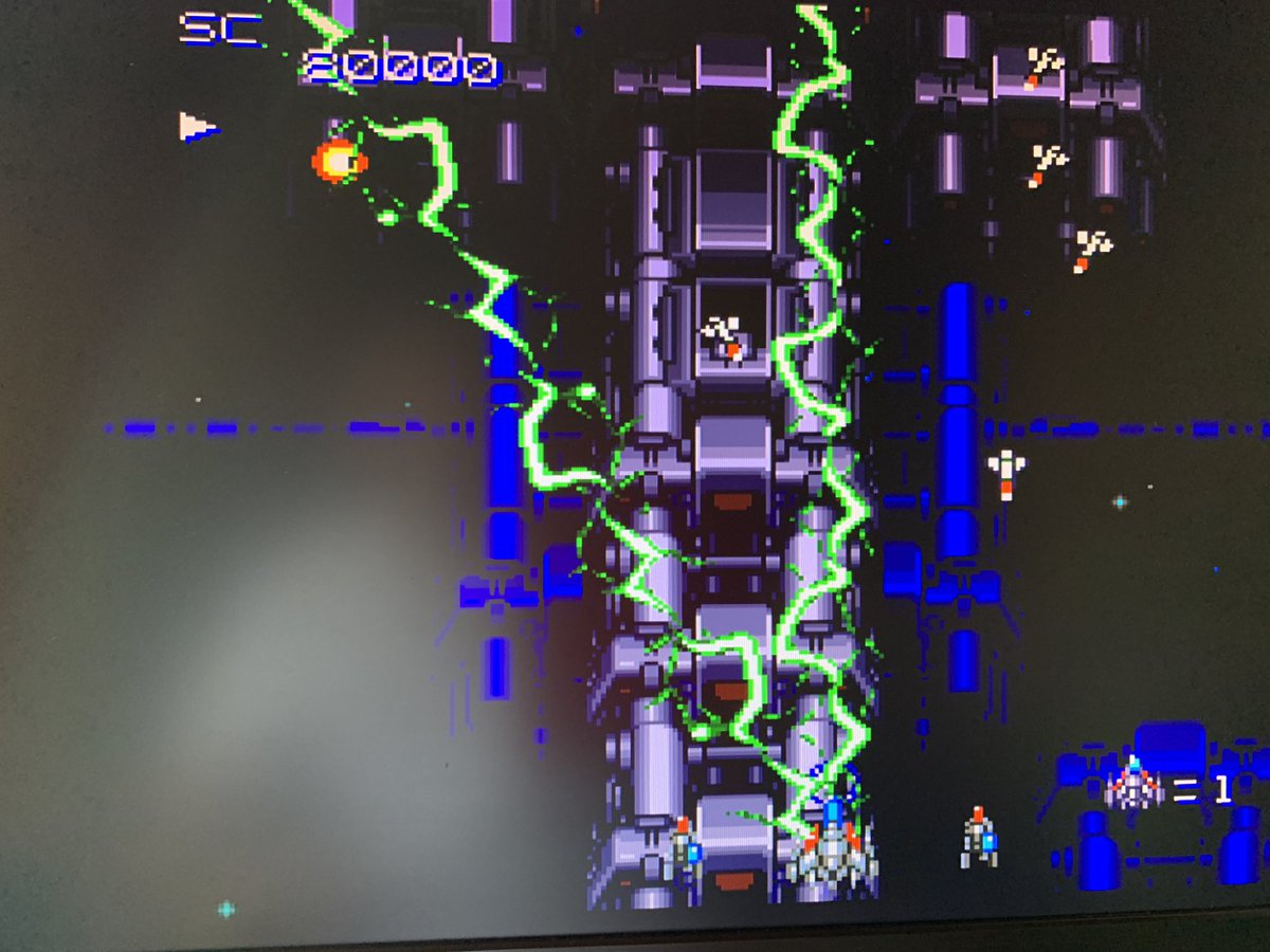 osakanadayo0507's tweet photo. おはようございます。
PCエンジンのスーパースターソルジャーはスピードと派手さがとても爽快ですね！ジャンジャンバリバリ敵が攻撃してきます😅🐟買わなきゃハドソン‼️#レトロコンシューマー愛好会  #レトロゲーム  #ハドソン #pcエンジン  #retrogamer  #RetroGaming https://t.co/Lnvb5AOu3G