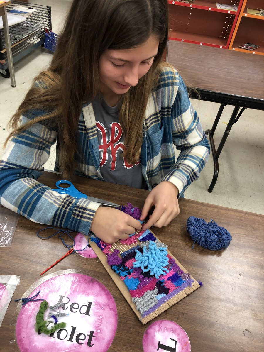 tjhsart's tweet photo. The category is….
Masterful technique and texture for days!!!! We couldn’t be more proud of these weavings! #weavers #fiberarts https://t.co/tX1OW0H5oV