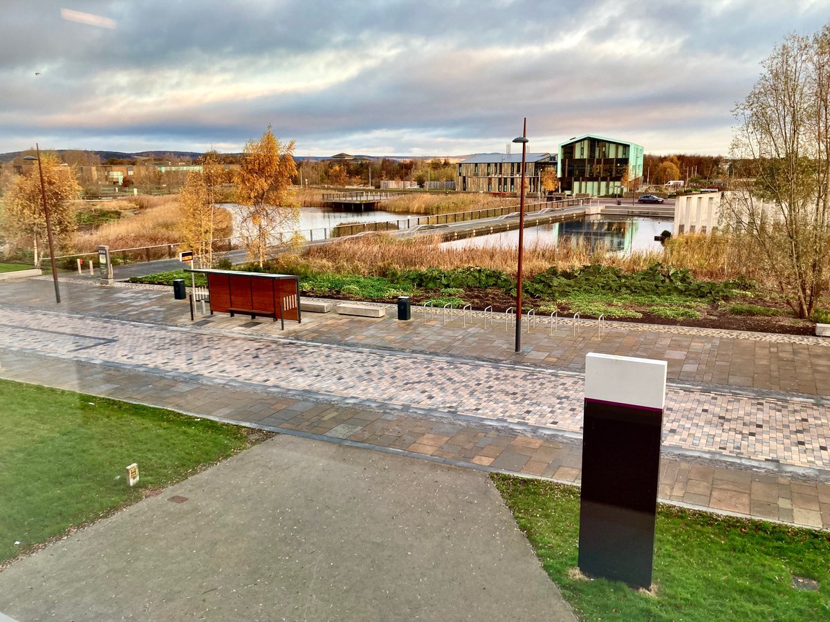 KenGowansSNP's tweet photo. Beautiful Autumn colours
@ic_uhi
this morning. You can join us in 2022. A new start in a new year with courses for everyone. #rightforyou make it a positive start, right now! https://t.co/hmA9CsS6Mo