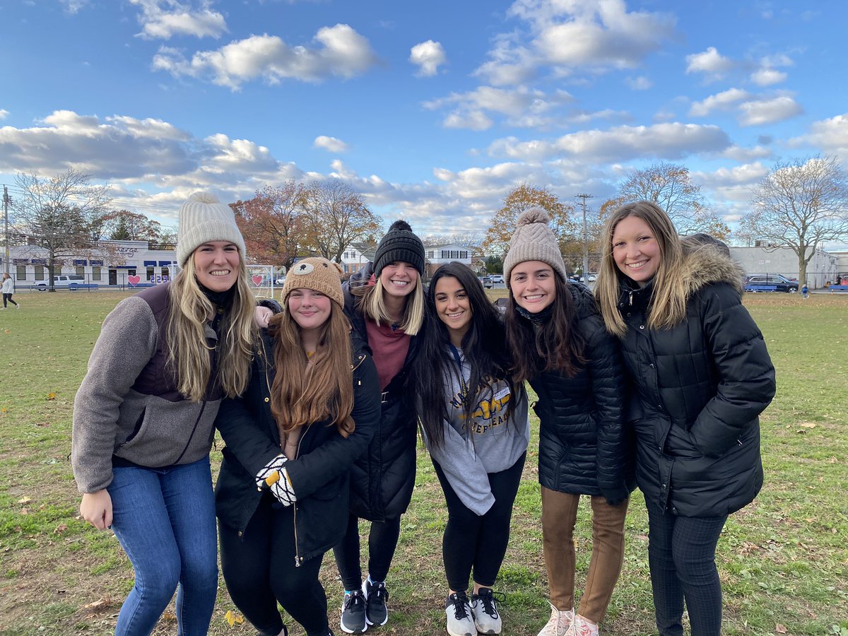 DrYannucci's tweet photo. So proud of our community for coming together on this 33rd year supporting @MakeAWish @MakeAWishMNY. #rjlPride https://t.co/OrRFRtAuD9