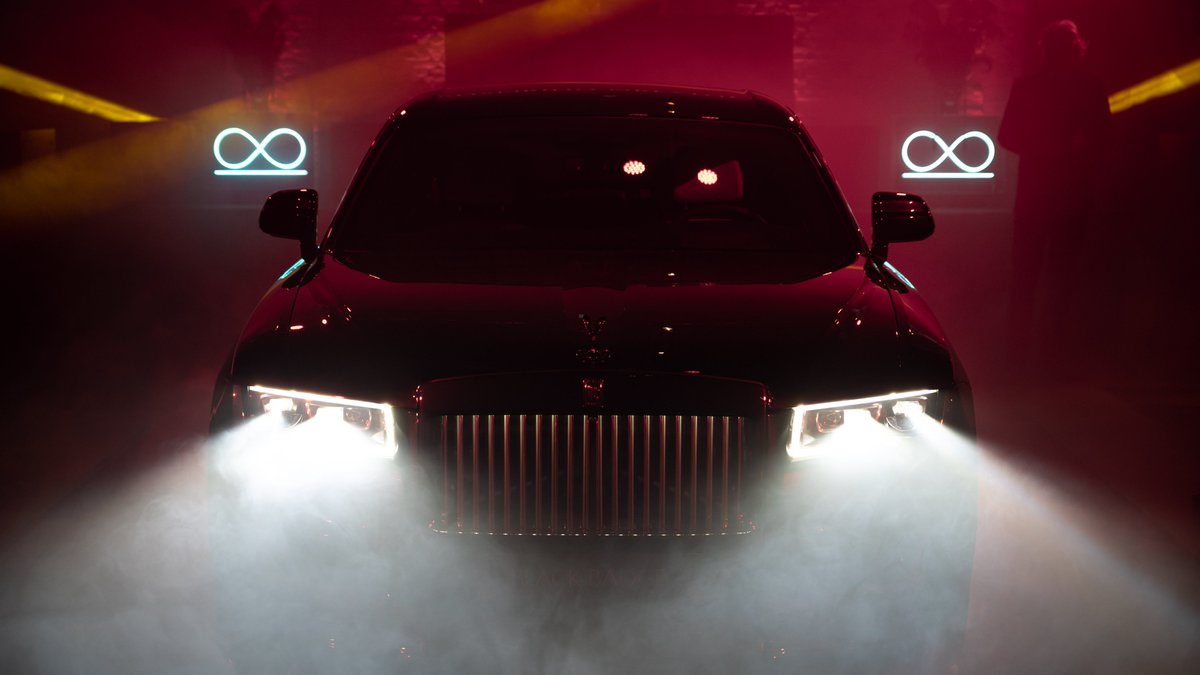 celestinmcg's tweet photo. From the darkness the Rolls-Royce Black Badge GHOST moves smoothly between the shadows of Tour &amp; Taxi
PURE POWER. PURE DARKNESS.
Rolls-Royce Motor Cars Brussels https://t.co/G5yihEuoGD