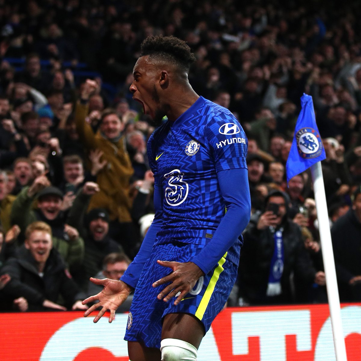 ChelseaFC's tweet photo. It's 11:30 and the club is jumpin' jumpin'! 🤪

#CheJuv https://t.co/DNjtO9ZpZY