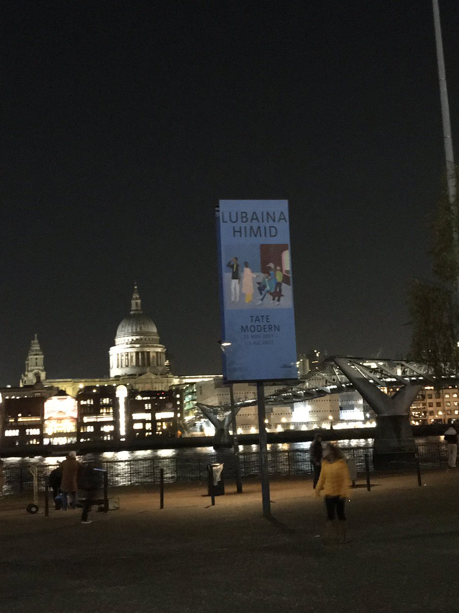 lisamer1861's tweet photo. At the opening of Lubaina Himid’s powerful exhibition at Tate Modern, London where I am honored to have an essay in the catalogue. https://t.co/5Z8hoGGFwA