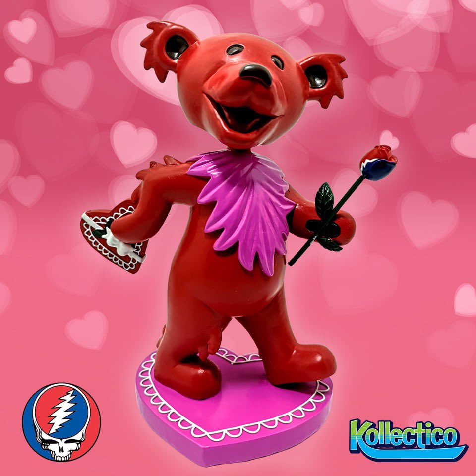 BobbleheadBoss's tweet photo. Turn on your love light this Holiday with Grateful Dead Dancing Love Bear Bobbleheads. Save 30% with code LB30 at https://t.co/gyswmnxDBz https://t.co/jCY6yh0VlZ