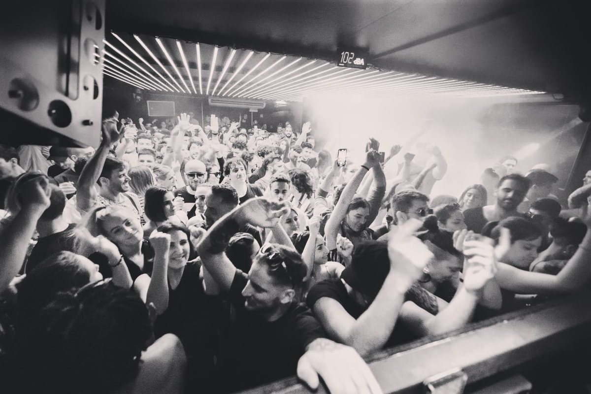 Whhhhaaata night ❤❤
Thank you <a href="/CultureBoxDK/">Culture Box</a> ❤