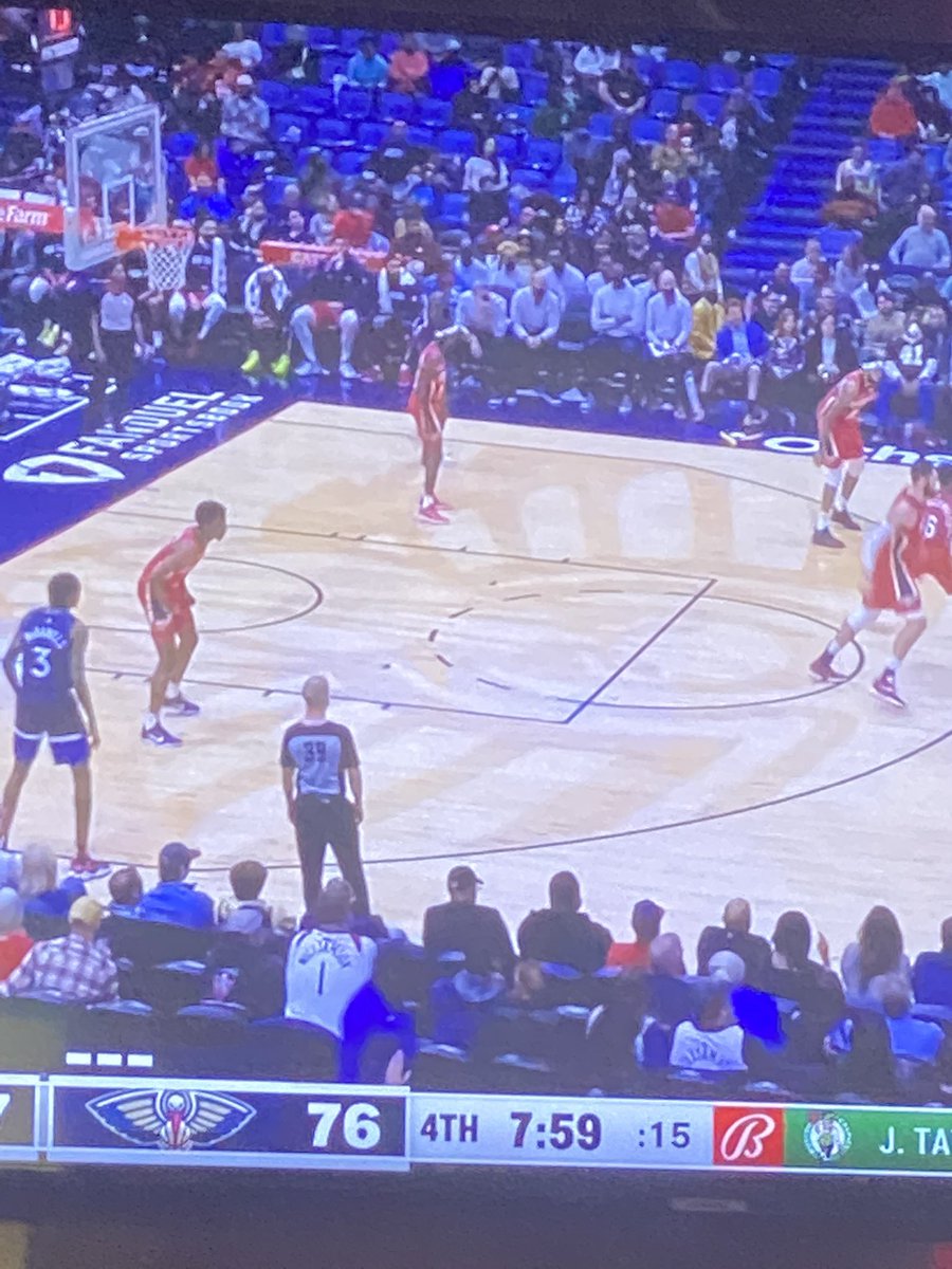 theremyrea's tweet photo. Is it just me or does the #NewOrleans #NBA floor look like a guy/girl spreading their butt cheeks wide open on both ends of the court? https://t.co/faXTM5IYWS